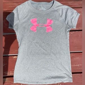 Girl’s youth medium grey Under Armour shirt
